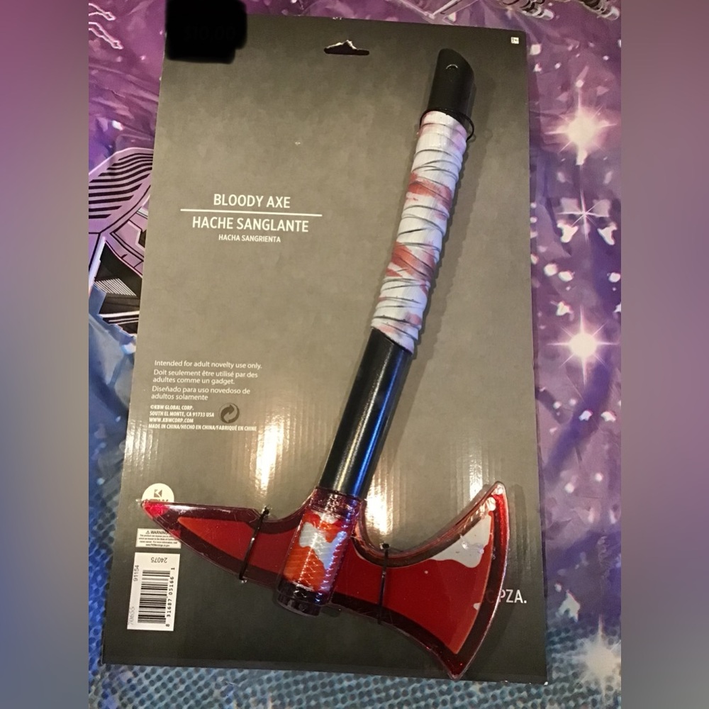 Party city Bleeding axe prop Halloween-NEW